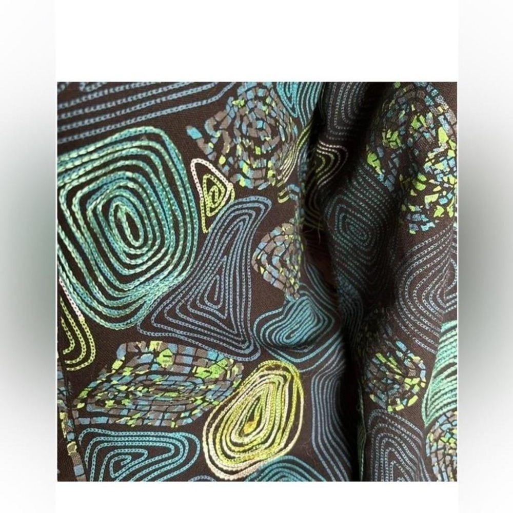 Beautiful Choices Jacket‎ - Picture 4 of 9